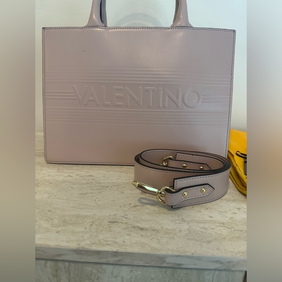 VALENTINO BY MARIO VALENTINO
Marie Logo Leather Top Handle Bag - Picture 2 of 8